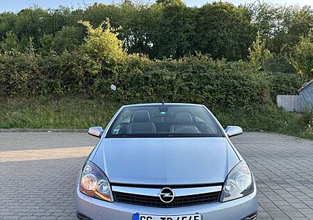 Opel Astra Twin Top 1.6 Cosmo