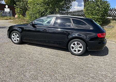 Audi A4 Attraction