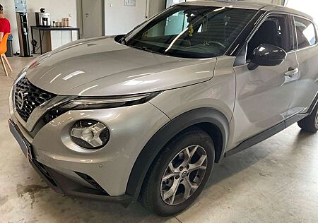 Nissan Juke 1.0 DIG-T N-Connecta