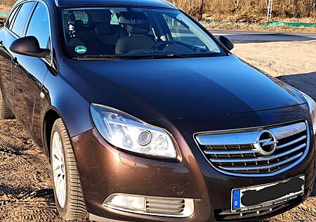 Opel Insignia Sports Tourer Diesel 2.0 CDTI Sports Tour