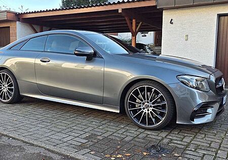 Mercedes-Benz E 200 Coupe 9G-TRONIC AMG Line