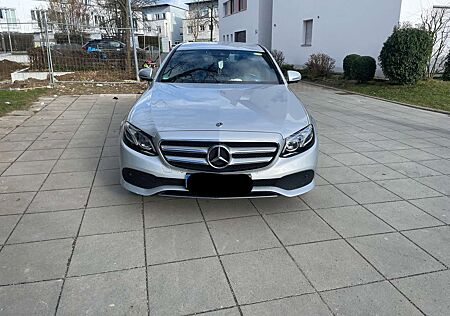 Mercedes-Benz E 220 d 9G-TRONIC Avantgarde