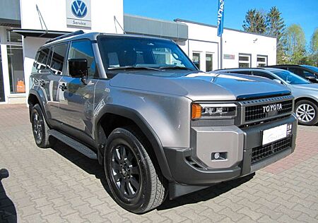 Toyota Land Cruiser PRA 2,8 MildHyb Execu. NEW ON STOCK