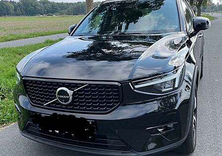 Volvo XC 40 XC40 B4 B DKG Plus Dark