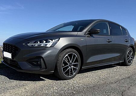Ford Focus ST-Line 150 PS +Design+Winter+Komfort-Paket