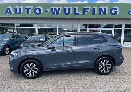 VW Tiguan Volkswagen 1.5 eTSI Life+Pano+Komfort+Navi+LED-Plus