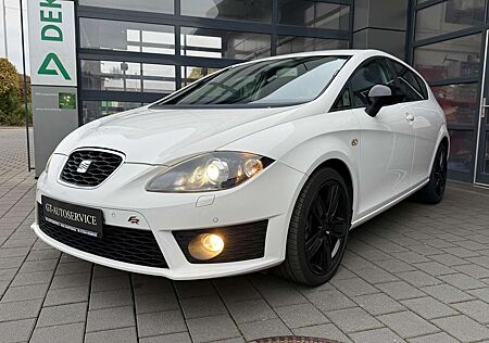 Seat Leon FR Navi/Tempomat/Bi-Xenon/PDC/Klimaauto./Sitzhzg.