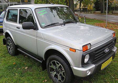 Lada Niva gebraucht kaufen Lada Niva Urban 4*4 Allrad Klima&Sitzheizung
