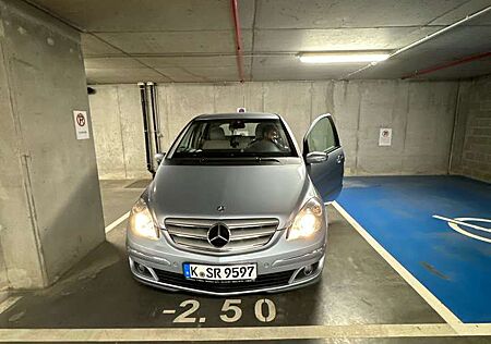 Mercedes-Benz B 200 CDI Autotronic