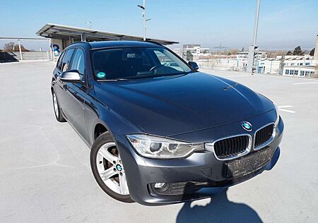 BMW 320 d Touring Aut. Xenon/Hifi/Navi/PDC/FLAssist