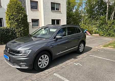 VW Tiguan Volkswagen Comfortline BMT/Start-Stopp