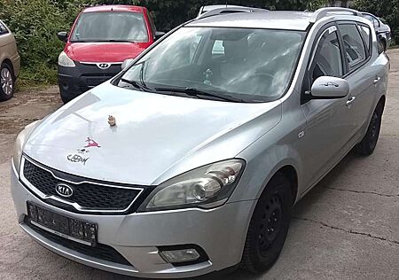 Kia Ceed SW / cee'd SW Edition 7