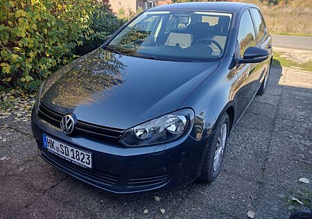 VW Golf Volkswagen 1.6 TDI DPF Comfortline