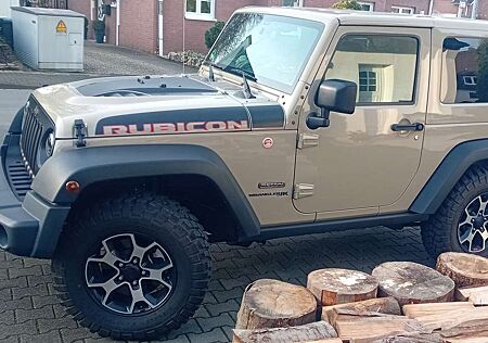 Jeep Wrangler Hard-Top 2.8 CRD Automatik Recon