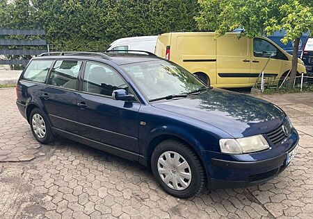 VW Passat Volkswagen 1.9 TDI - KLIMA - TÜV 09.25 - 2.HAND