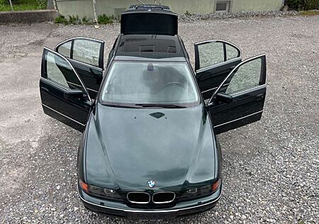 BMW 523 Lim.**AUTOMATIK**2.HAND**KLIMA**SSD**TÜV NEU