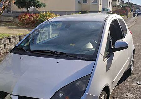 Mitsubishi Colt CZ3 1.3 Invite