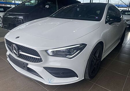 Mercedes-Benz CLA 200 AMG Line Pano Navi R.Cam
