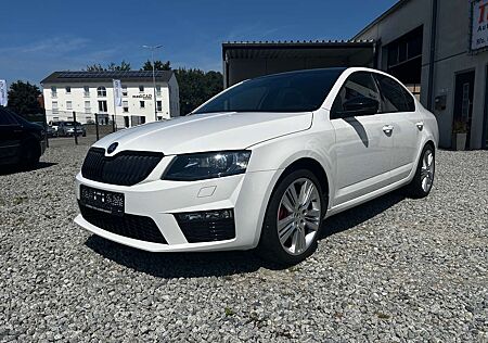 Skoda Octavia RS Limo/Navi/Bi-Xenon