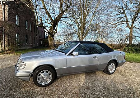 Mercedes-Benz E 200 Cabrio *Automatik*Leder*H-Kennzeichen*