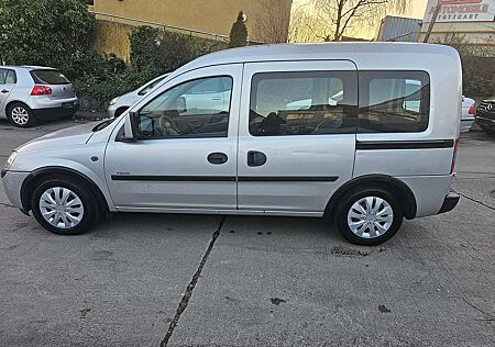 Opel Combo Tour 5-Türig