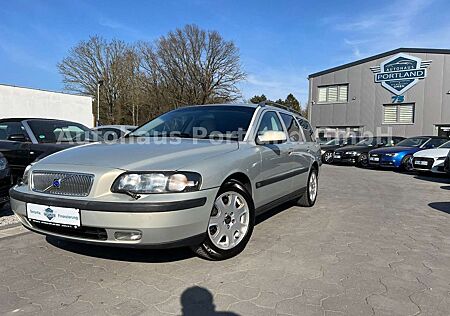 Volvo V70 2.4 T/TOP/S-Heft/Leder/AHK/ZR 23