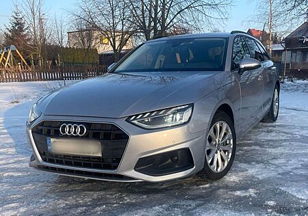 Audi A4 Avant 40 TDI S tronic