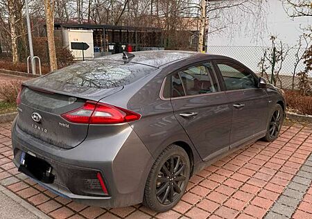 Hyundai Ioniq Hybrid 1.6 GDI Premium
