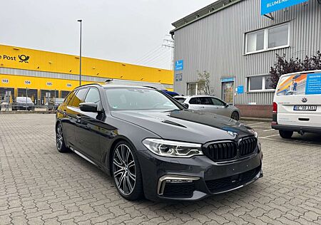 BMW 540 d xDrive M Sport H&K Massage Pano HeadUp AHK