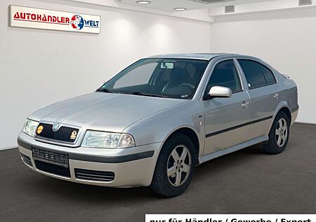 Skoda Octavia 1.6 Ambiente Lim.