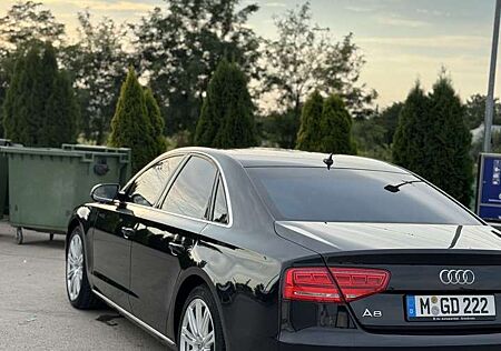 Audi A8 3.0 TDI DPF quattro tiptronic Langversion