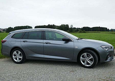 Opel Insignia +Sports+Tourer+2.0+Diesel+Elegance