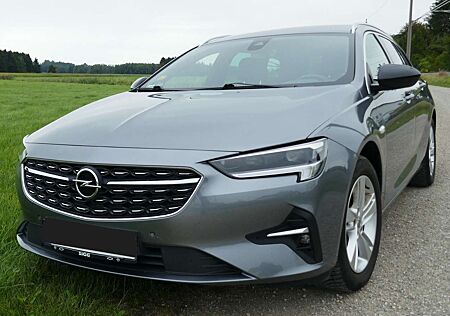 Opel Insignia +Sports+Tourer+2.0+Diesel+Elegance