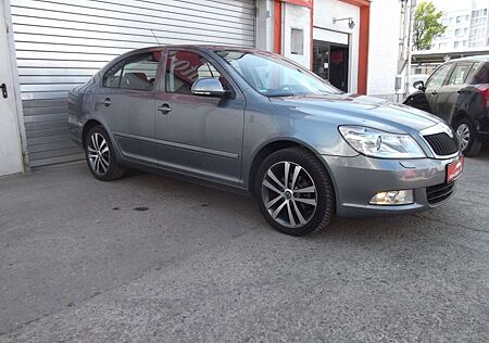 Skoda Octavia Lim. 1,4i Family Automatik