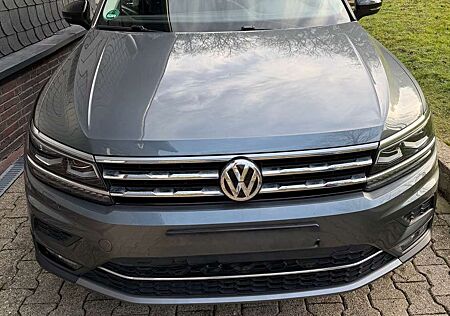 VW Tiguan Allspace Volkswagen Highline 4Motion Panoramadach, 7 Sitzer