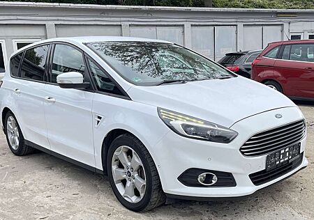 Ford S-Max Trend