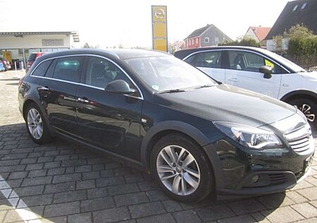 Opel Insignia 2.0 CDTI 4x4 Country Tourer ecoFLEX *AHK *Sitzheiz