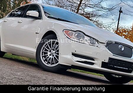 Jaguar XF 3.0 V6 Premium Luxury*Leder*Navi*Xenon*
