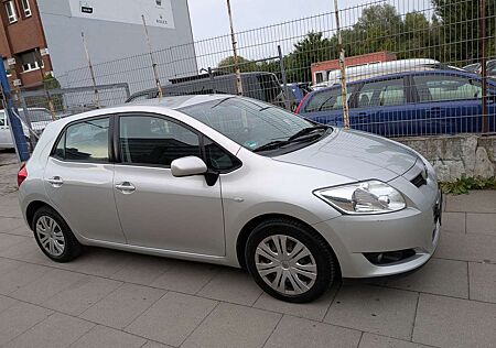 Toyota Auris 5-Türer 1.6 VVT-i Sol