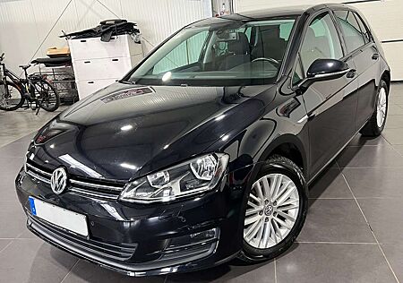 VW Golf Volkswagen VII 1.2 TSi Limousine **Navi*AHK*StandHz.**