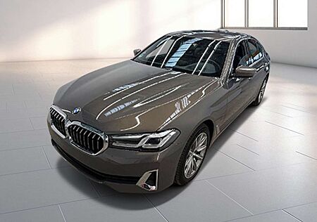 BMW 520 dA xDr Luxury-Line Leder LC Pro HuD Navi LED+