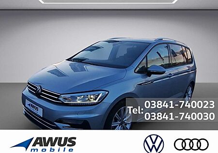 VW Touran Volkswagen 1.5TSI DSG Comfortline R-Line