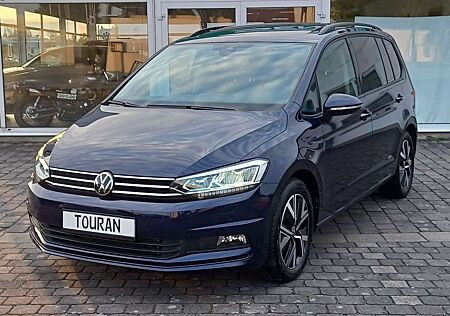 VW Touran Volkswagen Comfortline 1.5 TSI 7-Sitzer ACC Pano DC-Pro Sthz