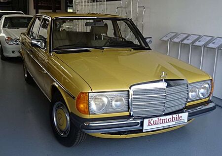 Mercedes-Benz 240 D