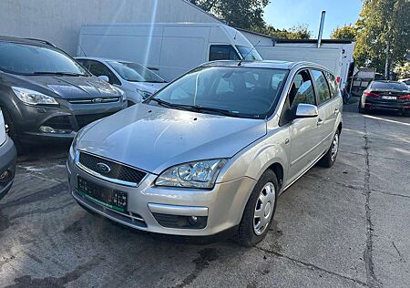 Ford Focus Ghia.Automatik getriebe