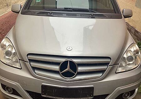 Mercedes-Benz B 180 B-Klasse BlueEFFICIENCY
