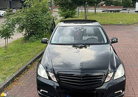 Mercedes-Benz E 500 7G-TRONIC Avantgarde