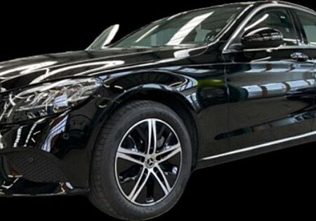 Mercedes-Benz C 300 4Matic/Sport/Navi/Kamera/Klima/Sitzhzg