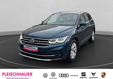 VW Tiguan Volkswagen Elegance 4Motion 2,0 TDI NAVI+DC+MATRIX