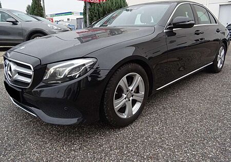 Mercedes-Benz E 200 9G-TRONIC